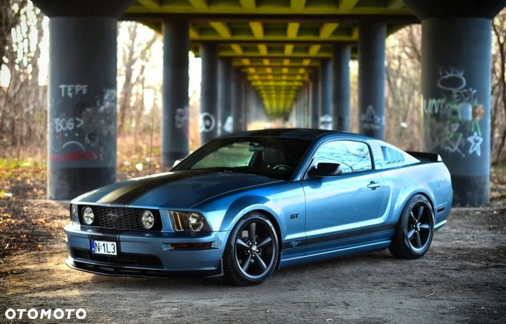 Ford Mustang - 12