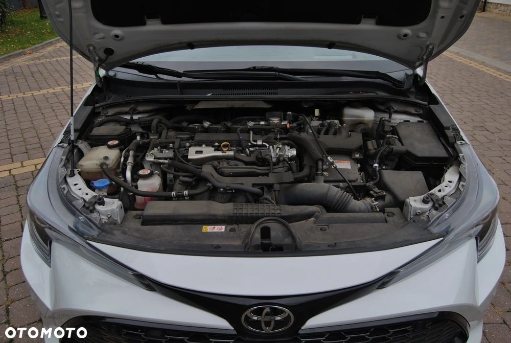 Toyota Corolla 2.0 Hybrid GR Sport - 22