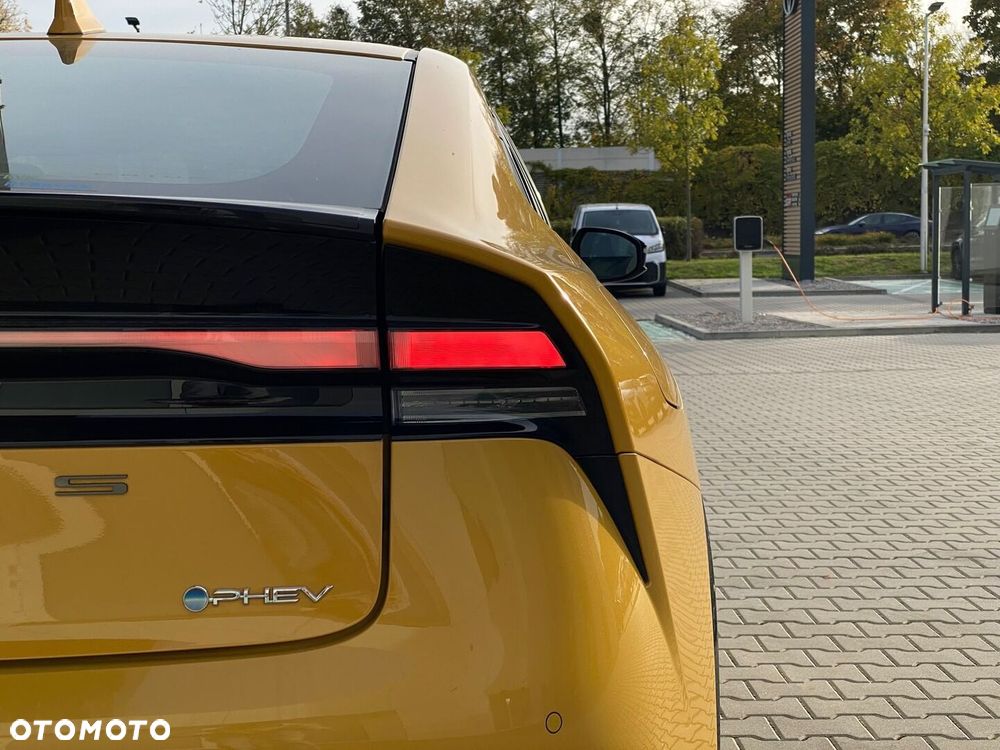 Toyota Prius - 37