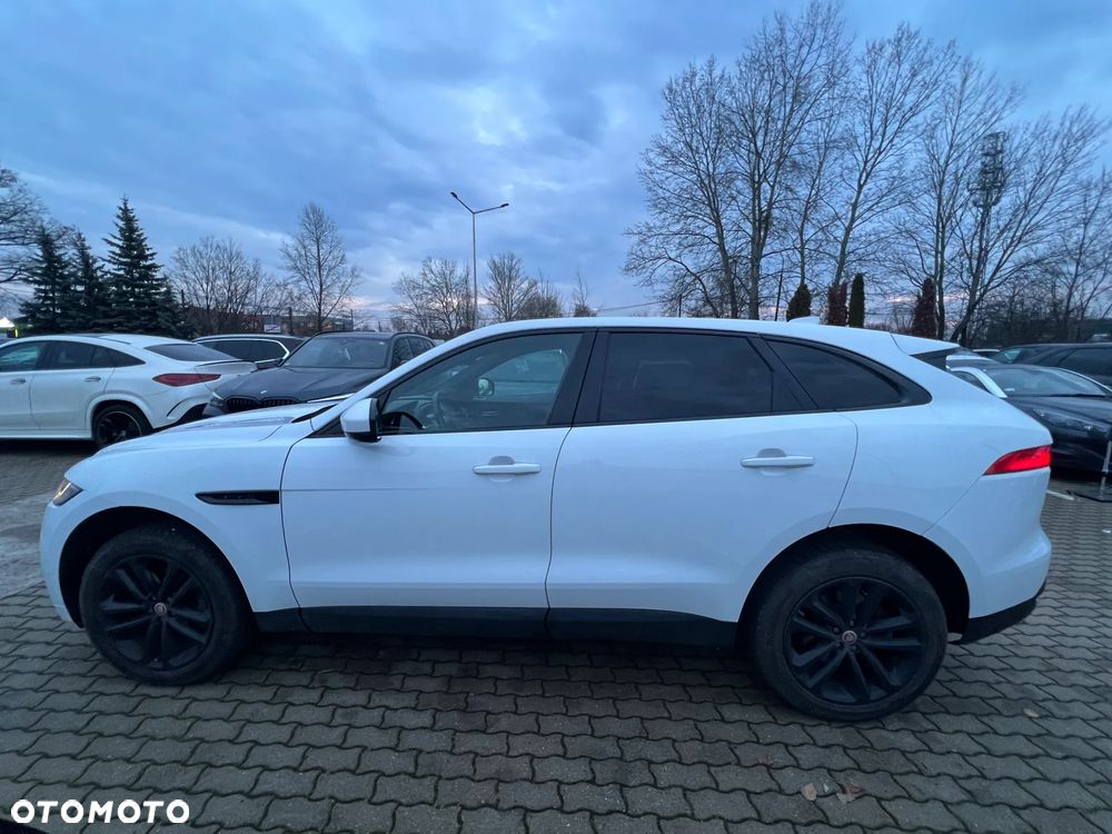 Jaguar F-Pace 25t AWD Prestige - 6