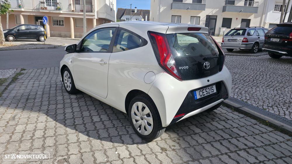 Toyota Aygo 1.0 X-Play Plus MM - 5