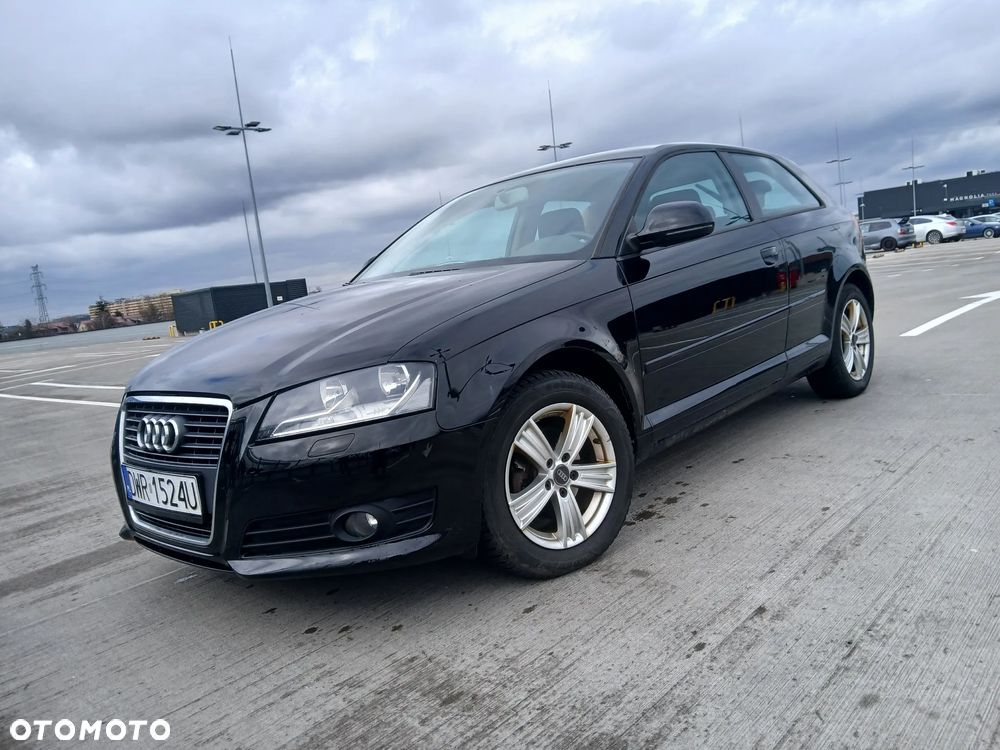 Audi A3 3-drzwiowe 1.6 Ambiente - 3