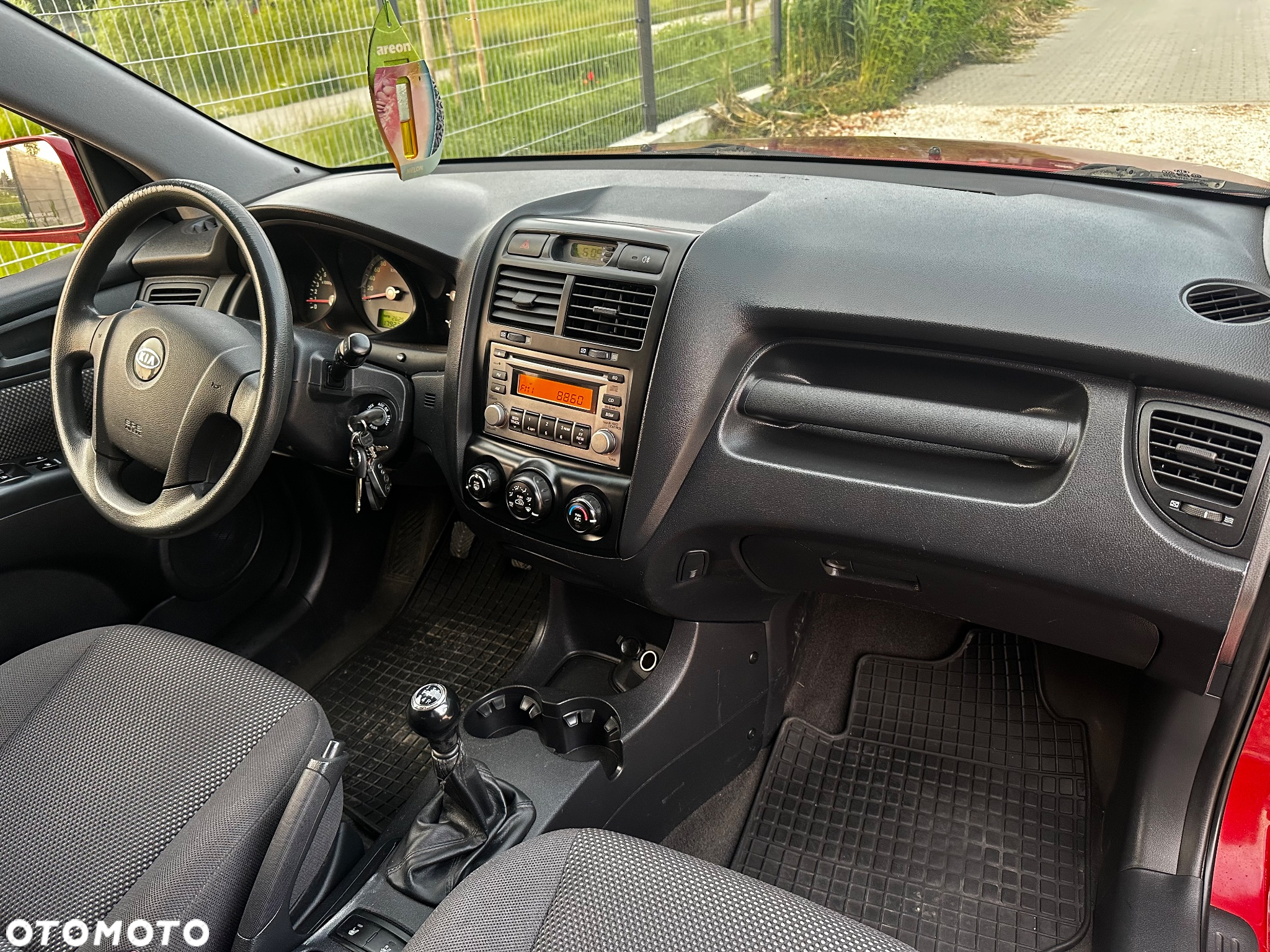 Kia Sportage 2.0 CVVT 2WD Attract - 20
