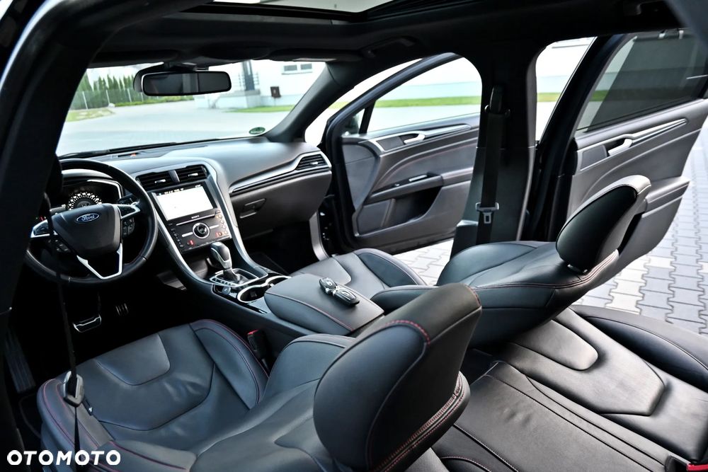 Ford Mondeo 2.0 TDCi ST-Line PowerShift - 27
