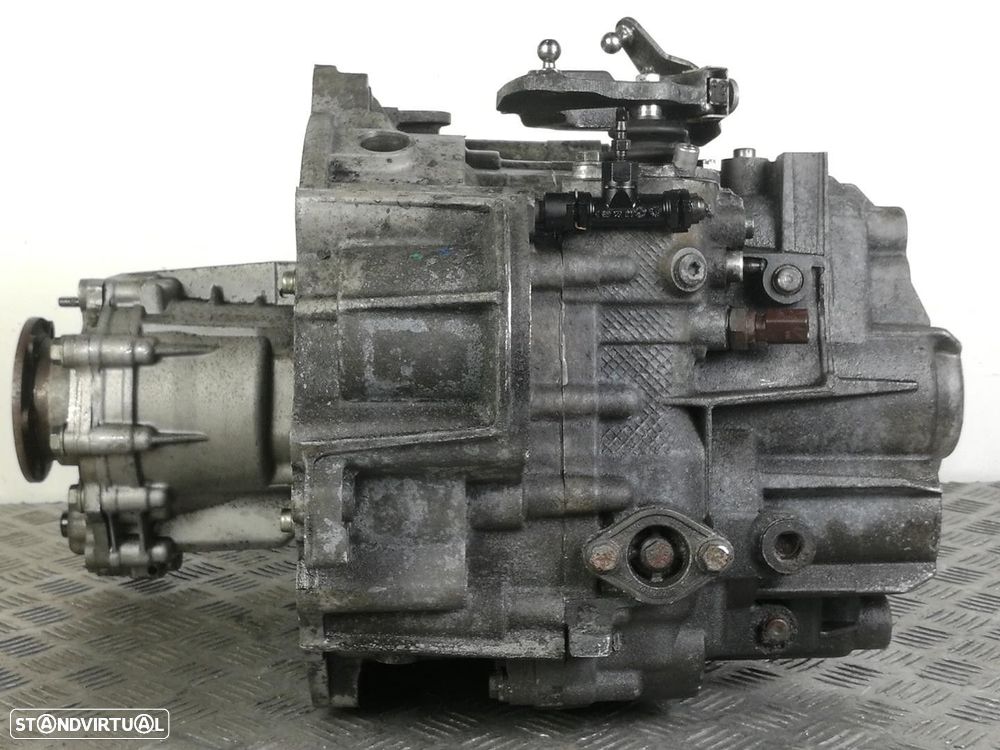 CAIXA VELOCIDADES AUDI TT 2001 - 4