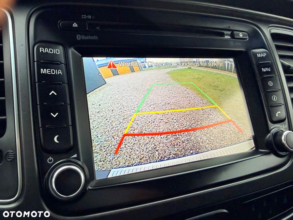 Kia Carens 1.6 GDI XL 7os - 38