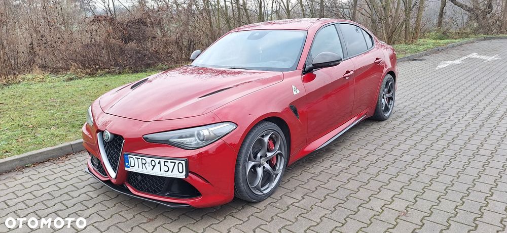 Alfa Romeo Giulia 2.9 Bi Turbo V6 Quadrifoglio Nring - 2