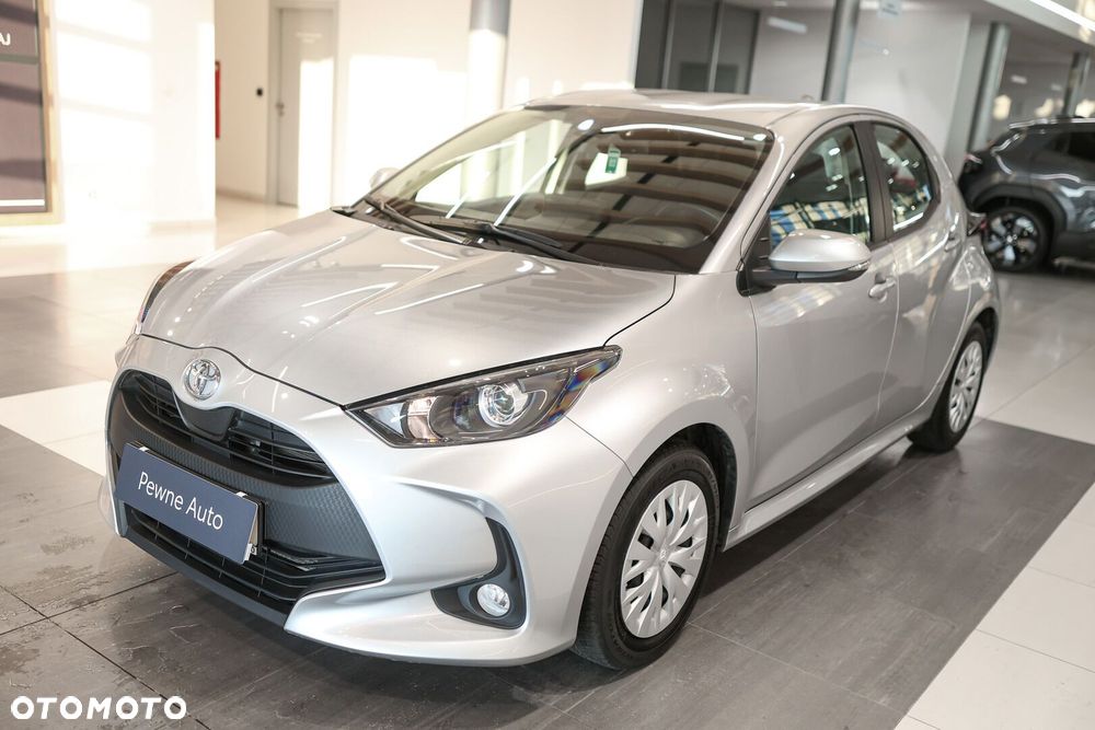 Toyota Yaris - 11