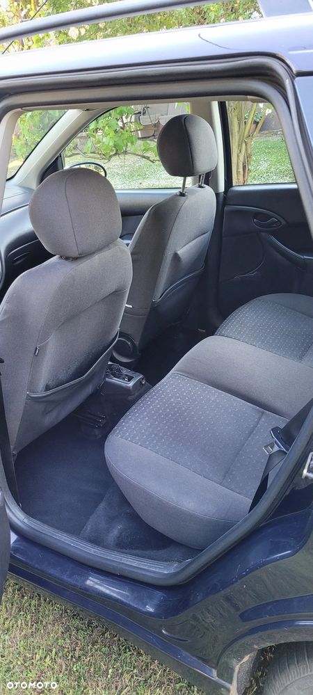Ford Focus 1.6 Comfort - 13