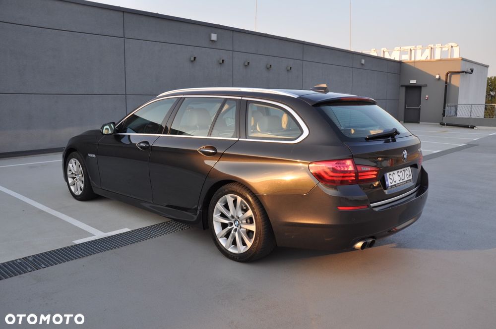 BMW Seria 5 520i Modern Line - 11