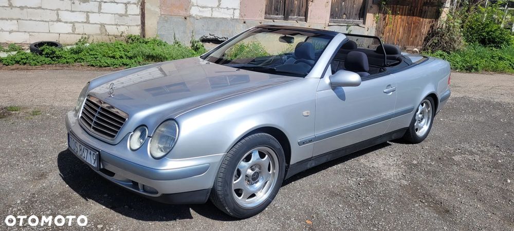 Mercedes-Benz CLK - 1