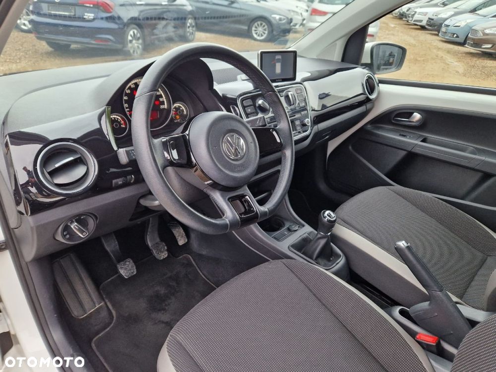 Volkswagen up! - 6