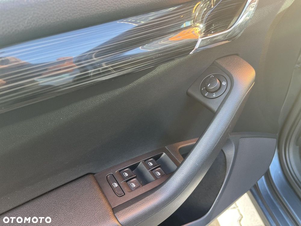 Skoda Octavia 1.5 TSI ACT Style DSG - 13