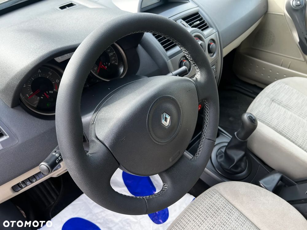Renault Megane - 13