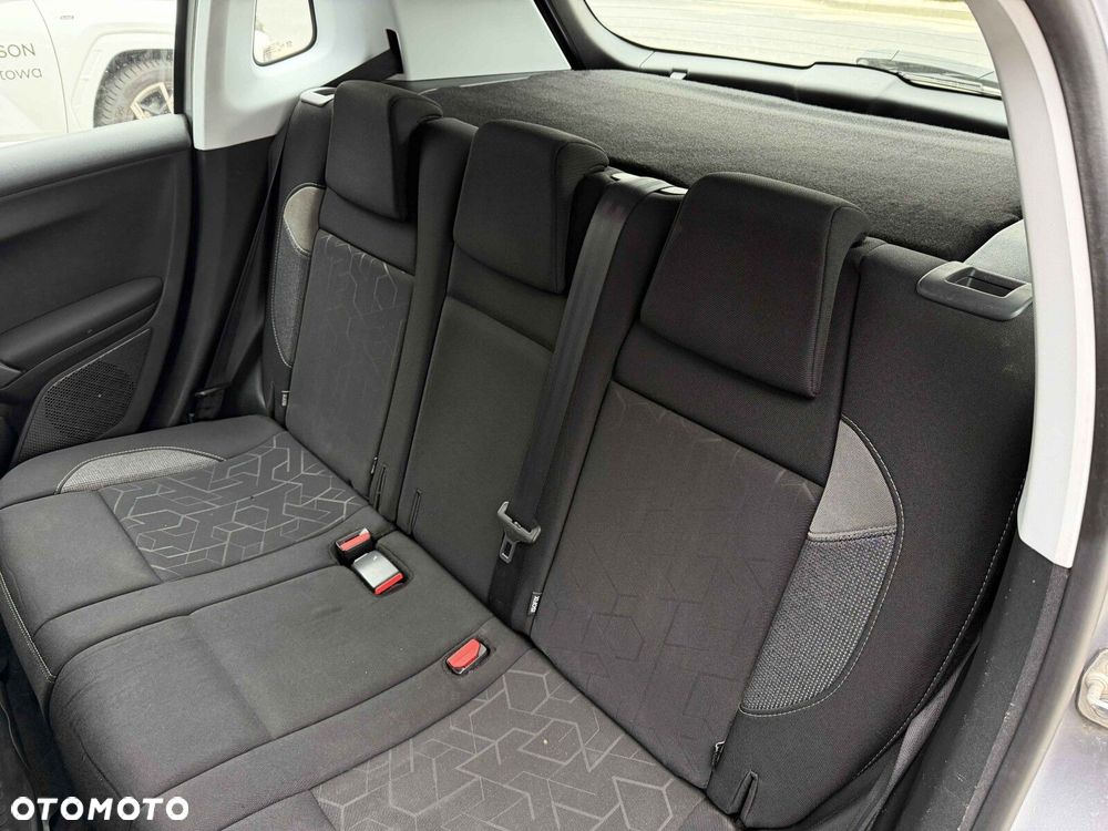 Peugeot 2008 1.2 PureTech Active S&S - 32