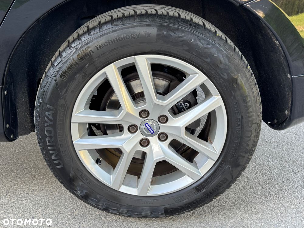 Volvo XC 60 - 36