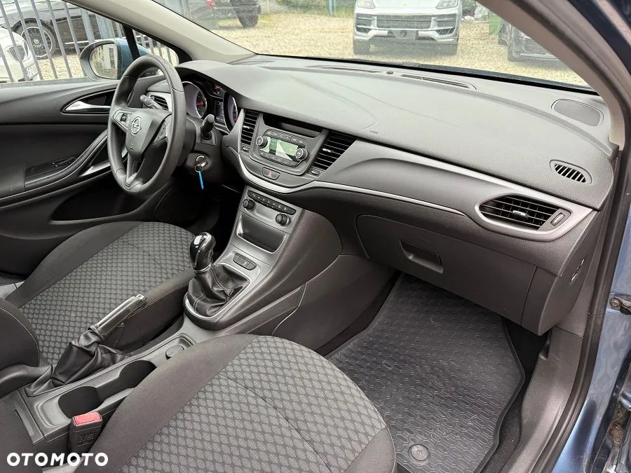 Opel Astra 1.4 Selection - 28