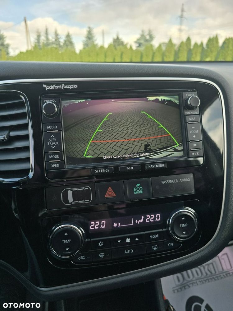 Mitsubishi Outlander - 35