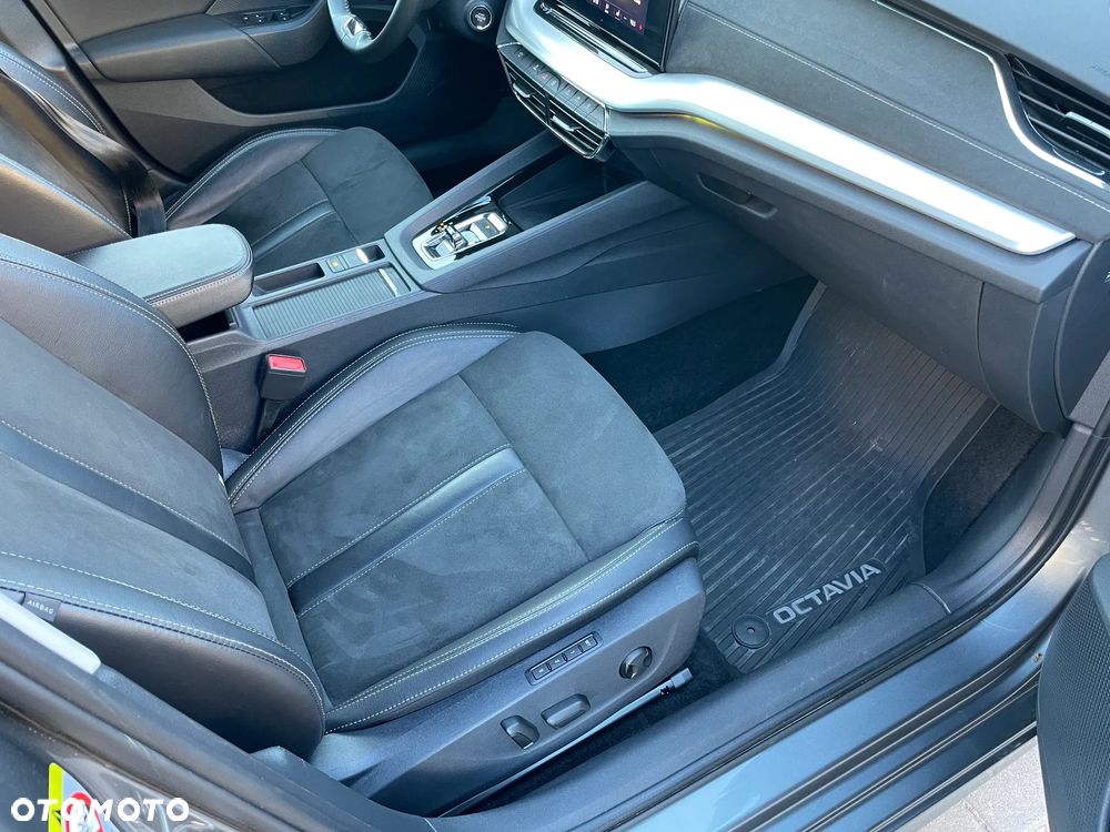 Skoda Octavia 2.0 TDI 4x4 Style DSG - 30