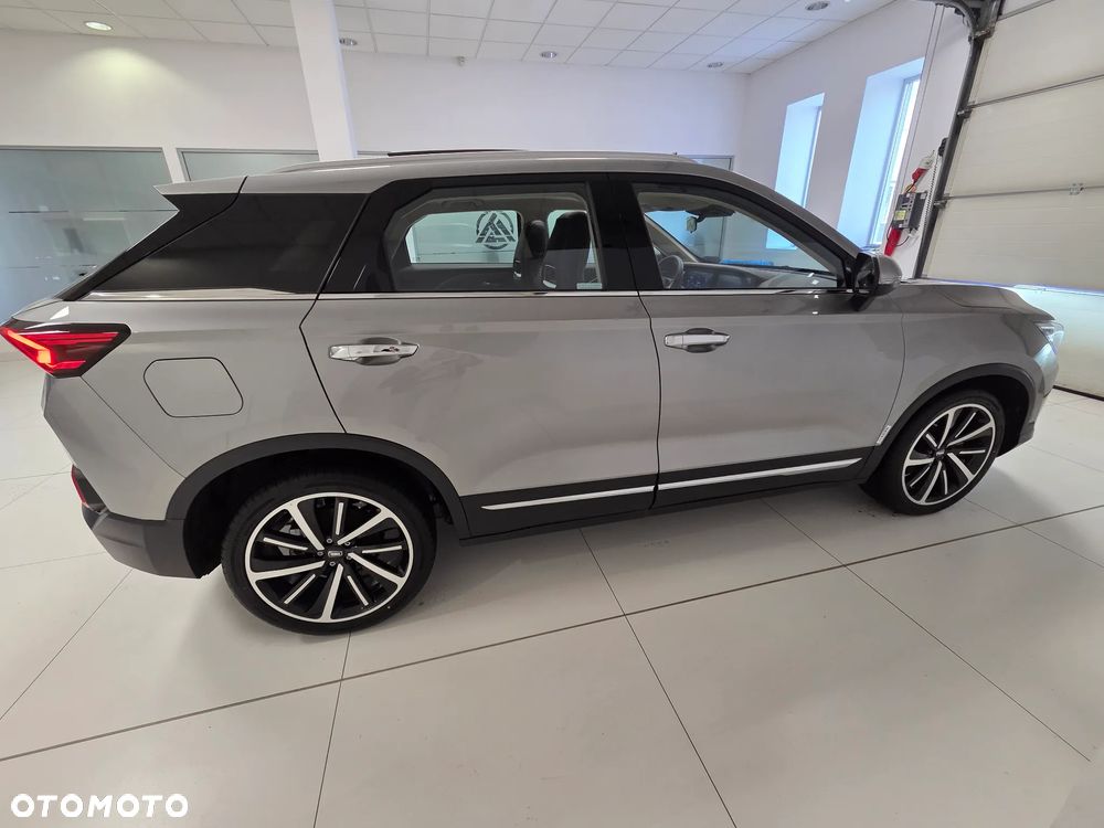 Bestune T77 1.5T Business DCT - 9