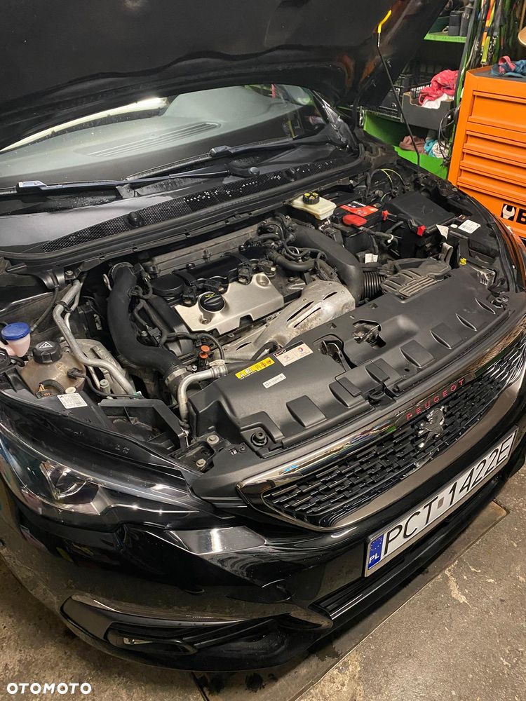 Peugeot 308 PureTech 225 EAT8 Stop & Start GT - 17