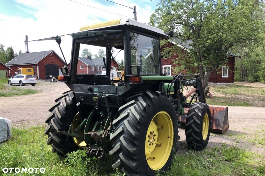 John Deere 2040 - 5