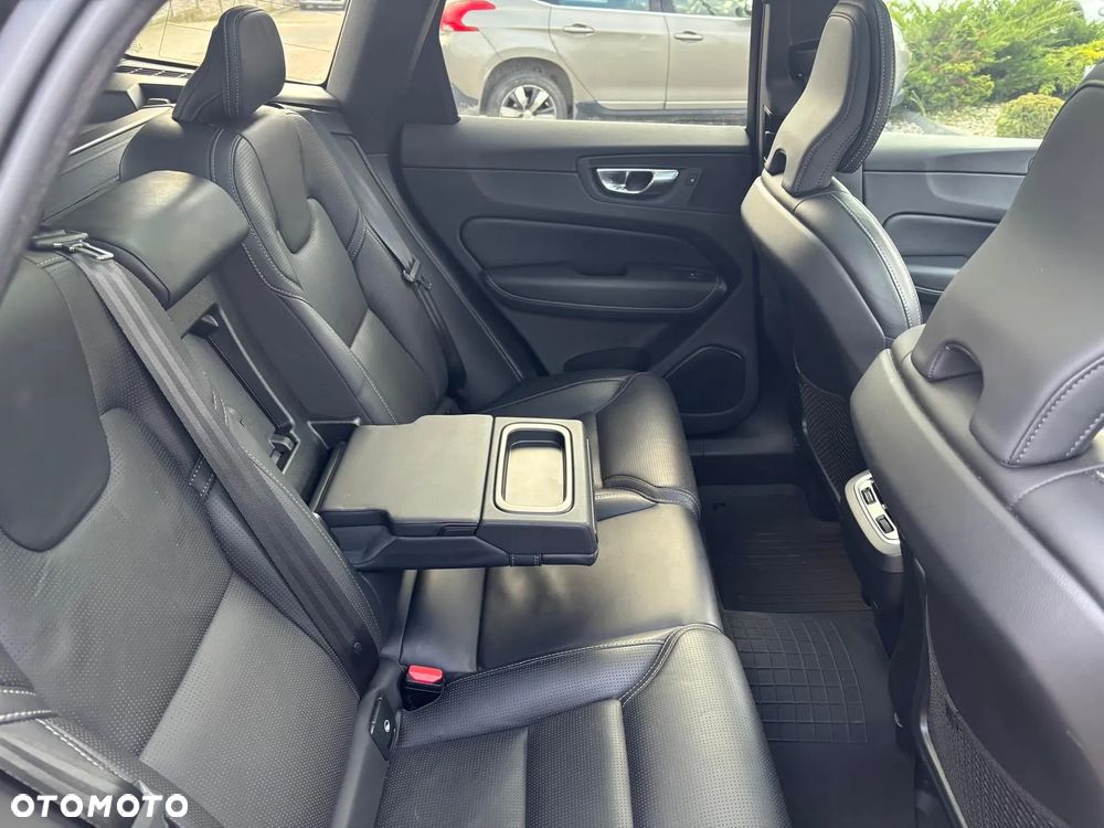 Volvo XC 60 T5 AWD Geartronic Inscription - 21