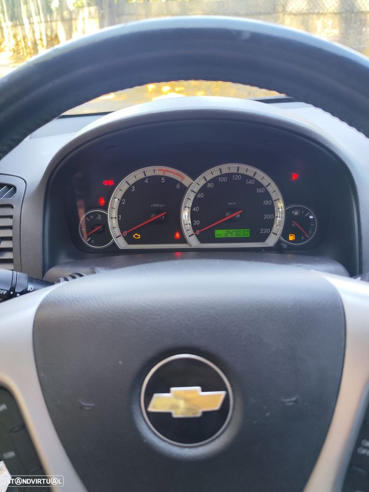 Chevrolet Captiva 2.0 VCDi Seven 7L - 16