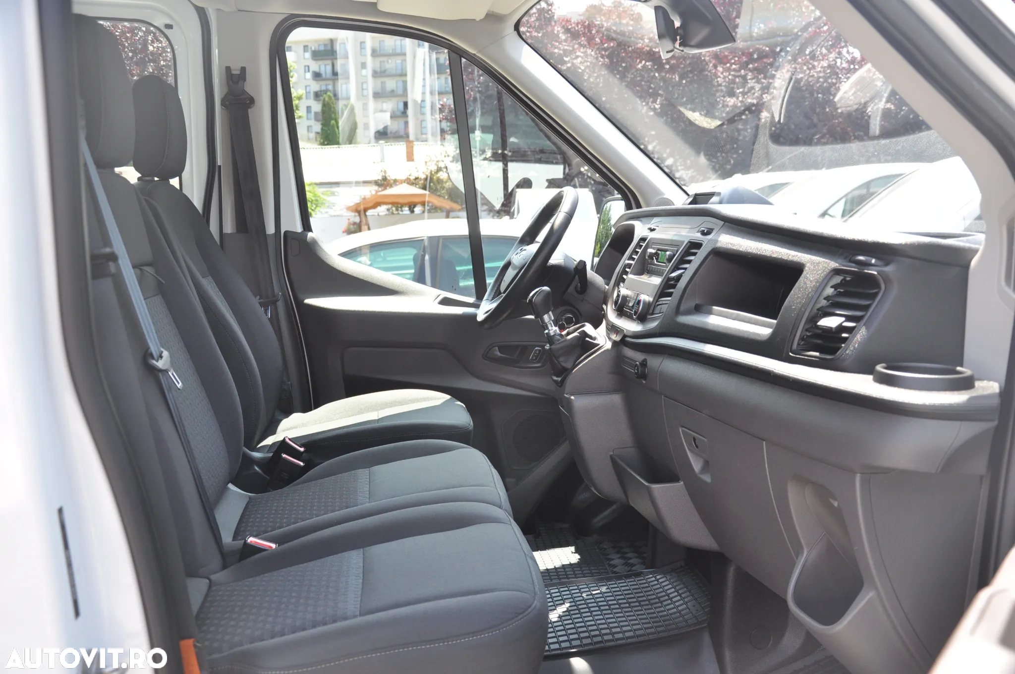 Ford Ford Transit L4 Doka 7 locuri - 8