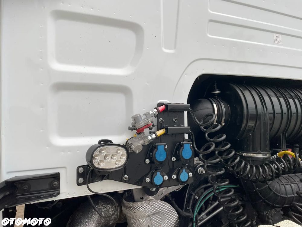 Ford F-MAX - 13