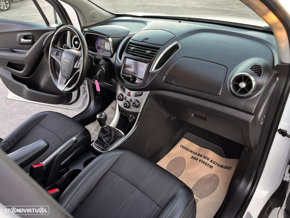 Chevrolet Trax 1.7 VCDi LT - 28