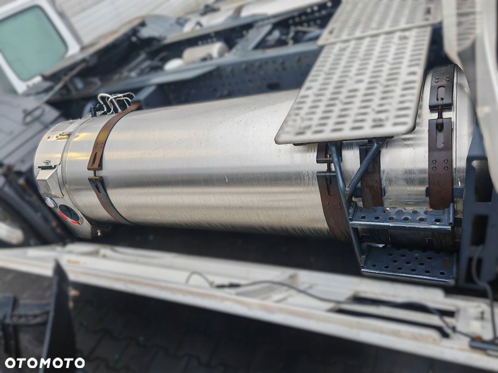 PRAWY ZBIORNIK LNG GAZU ZIEMNEGO CHART 598L IVECO S WAY 2020 5802695662 - 2