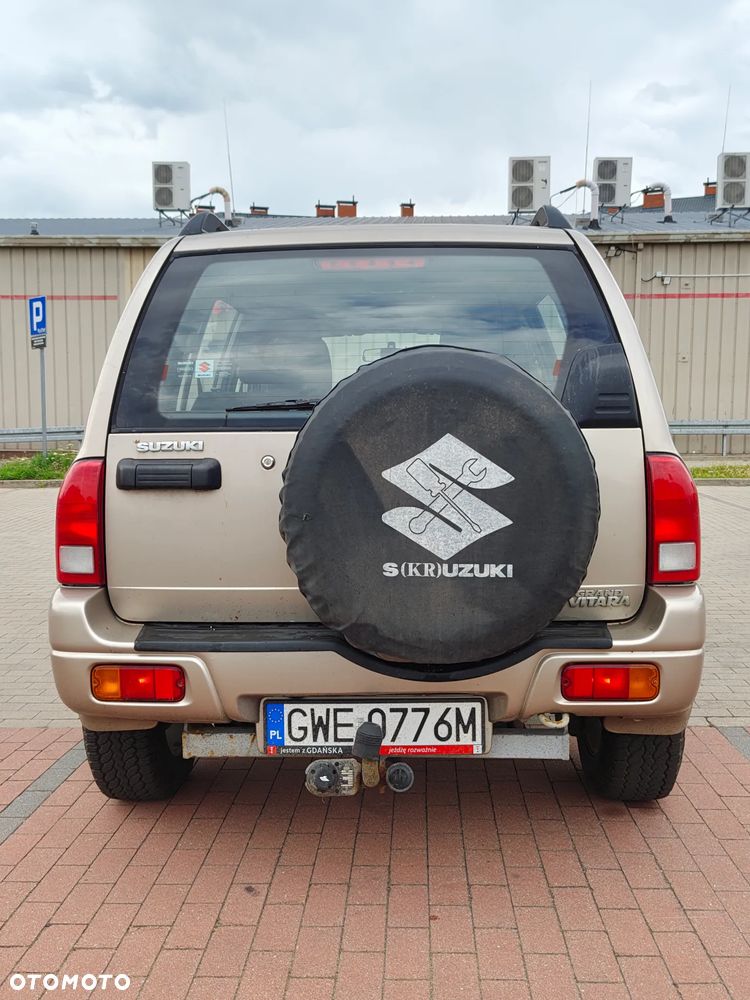 Suzuki Grand Vitara 2.0 - 4