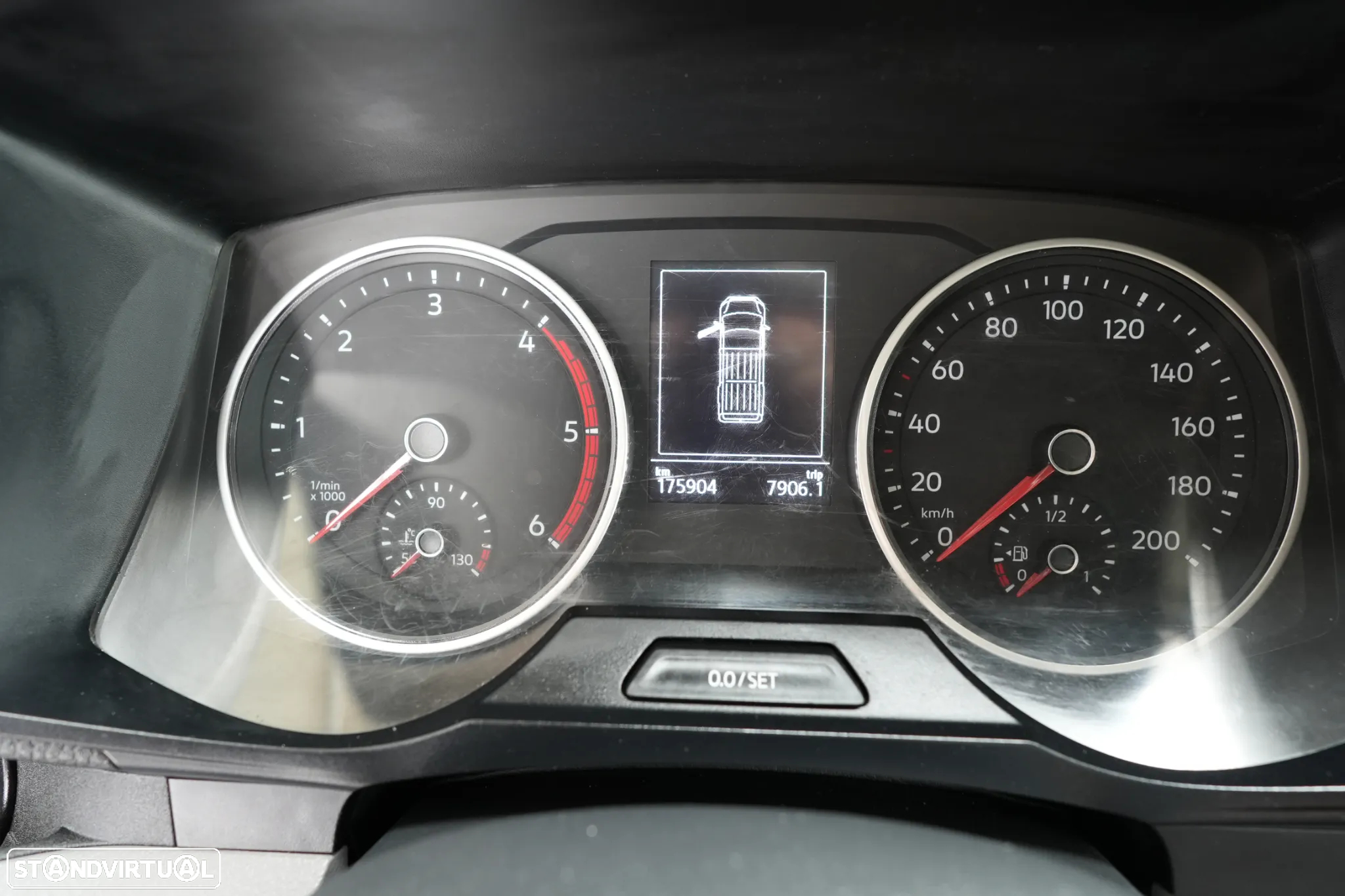 VW Crafter 7Lugares Maxi Longa 2.0TDI 180cv - 14
