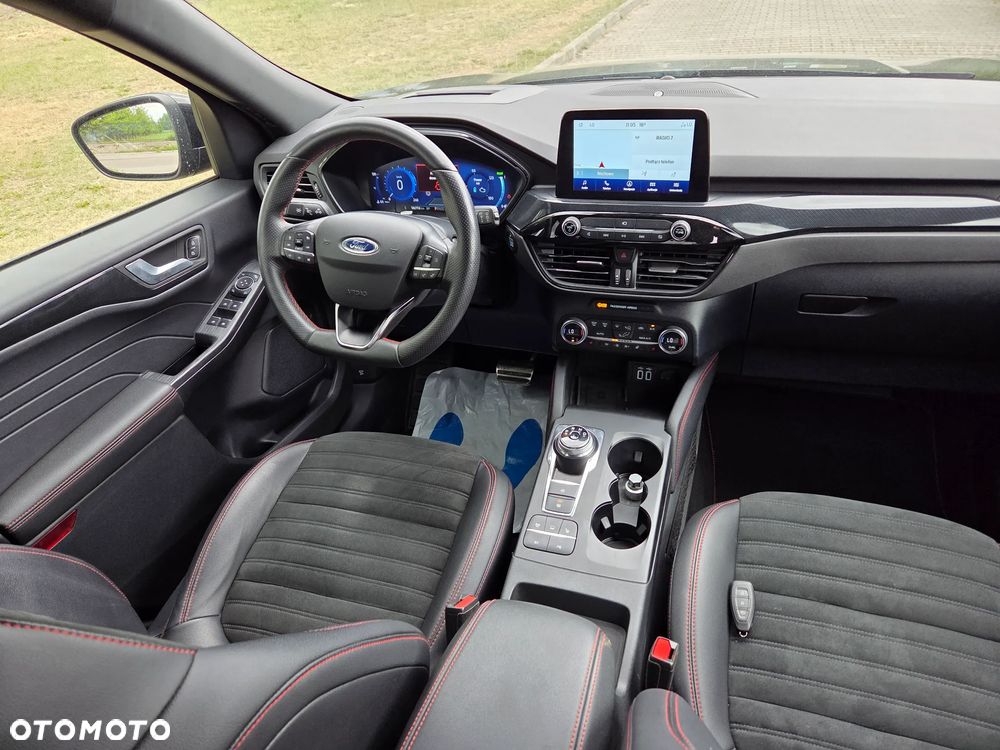 Ford Kuga - 14