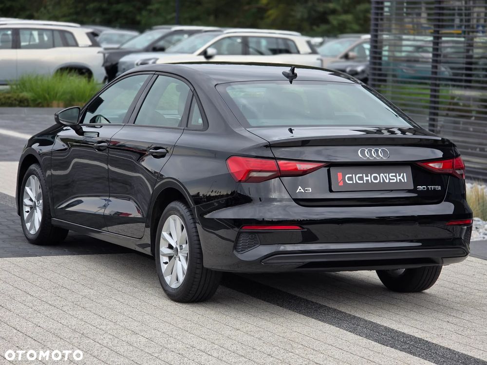Audi A3 Limousine 30 TFSI mHEV S tronic - 35