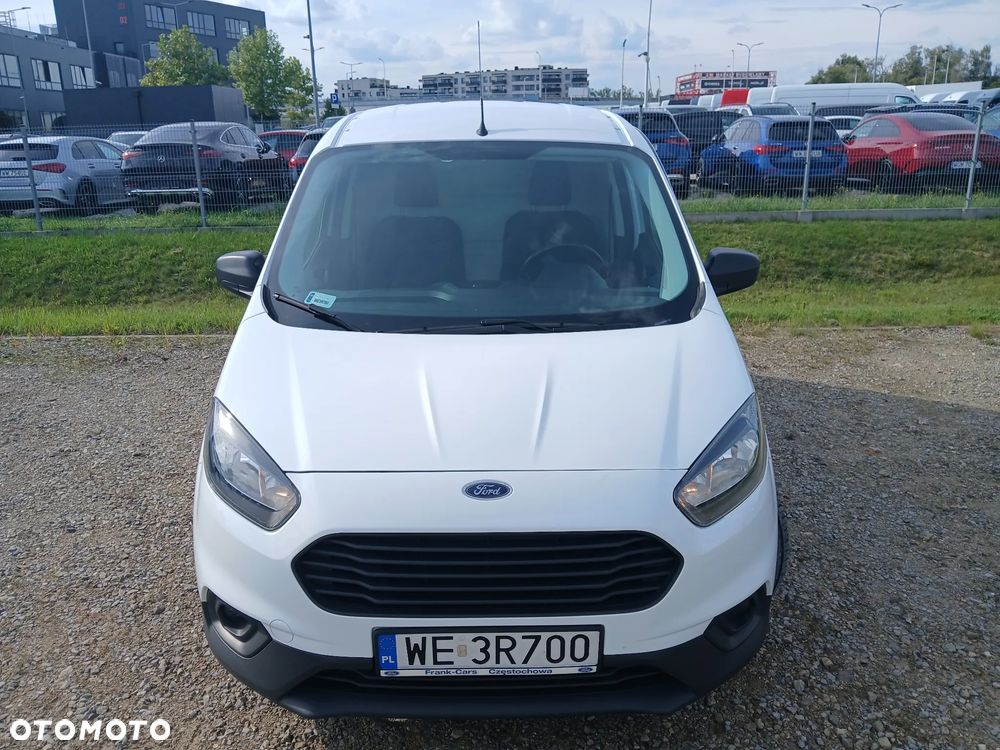 Ford Transit Courier Trend - 2