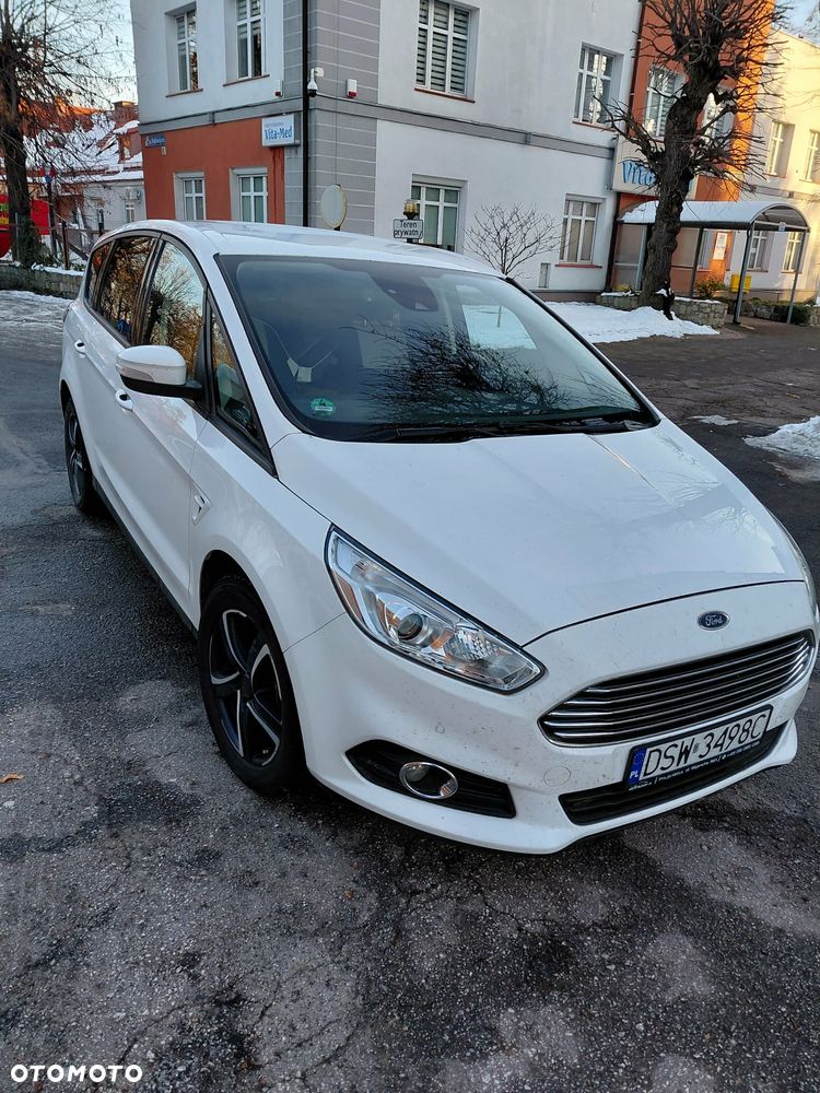 Ford S-Max - 1