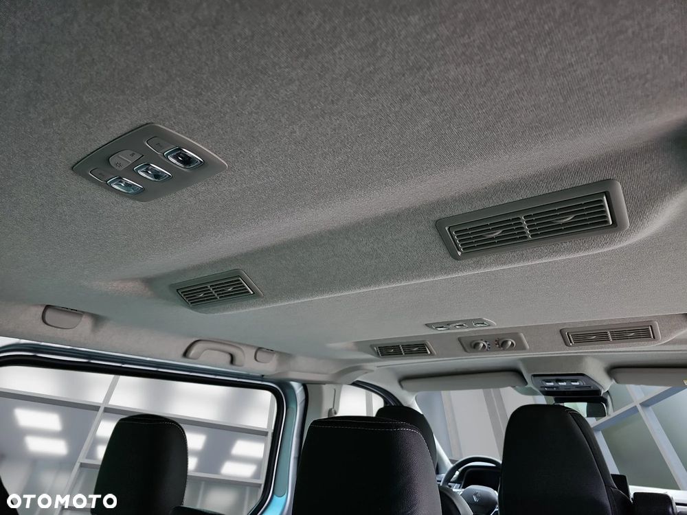 Renault Trafic - 26