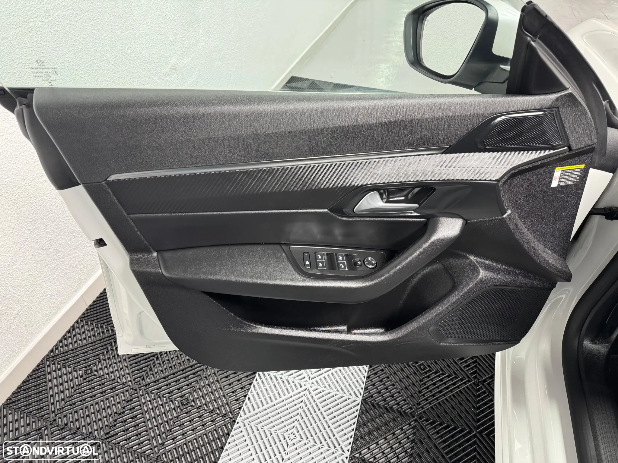 Peugeot 508 SW 1.6 Hybrid Allure e-EAT8 - 6