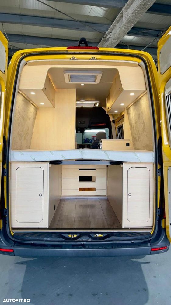 Mercedes-Benz Sprinter - 6