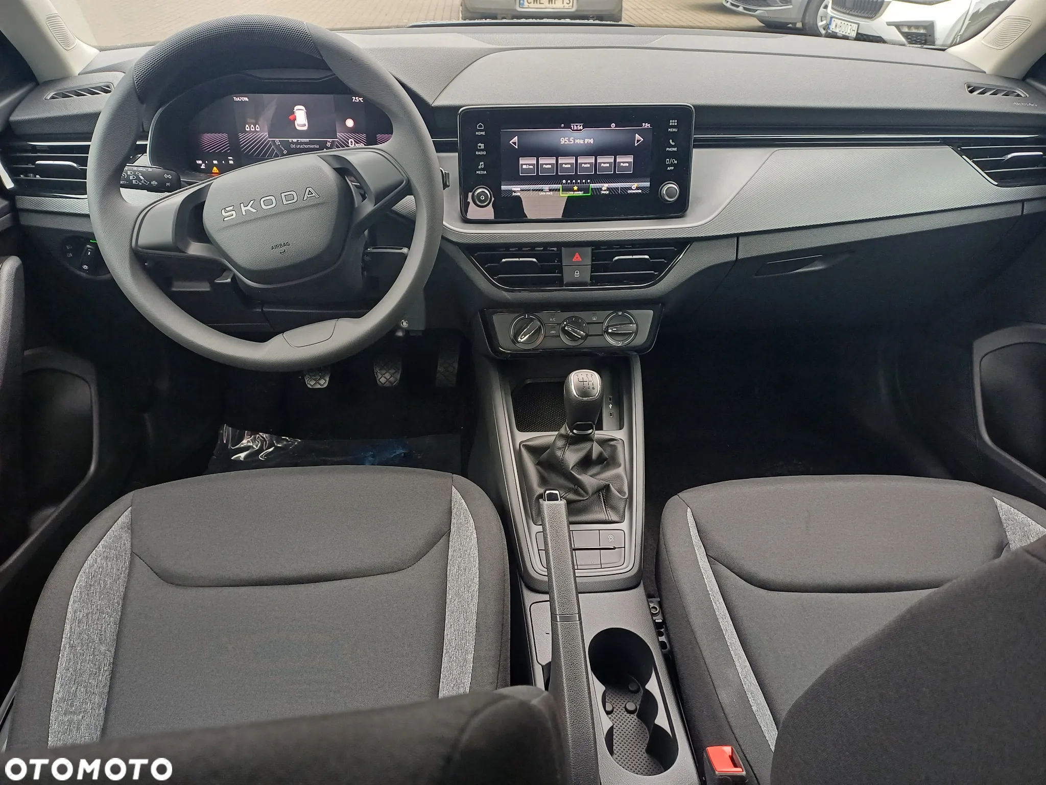 Skoda Kamiq 1.0 TSI Essence - 9