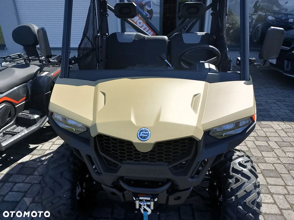 CFMoto UForce - 8