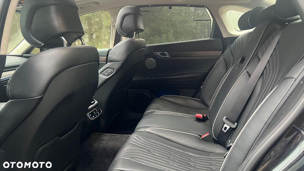 Genesis G80 - 27