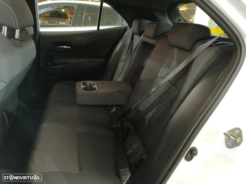 Toyota Corolla 1.8 Hybrid Comfort - 5