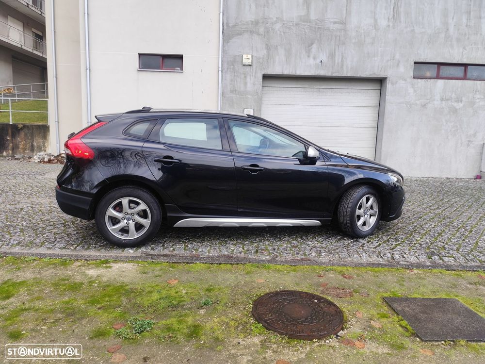 Volvo V40 Cross Country 1.6 D2 Momentum - 11