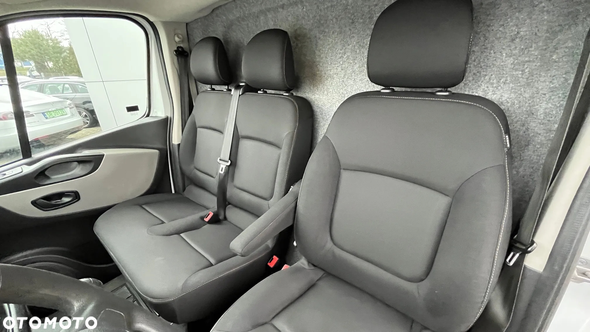 Renault Trafic Blaszak Zabudowa - 18