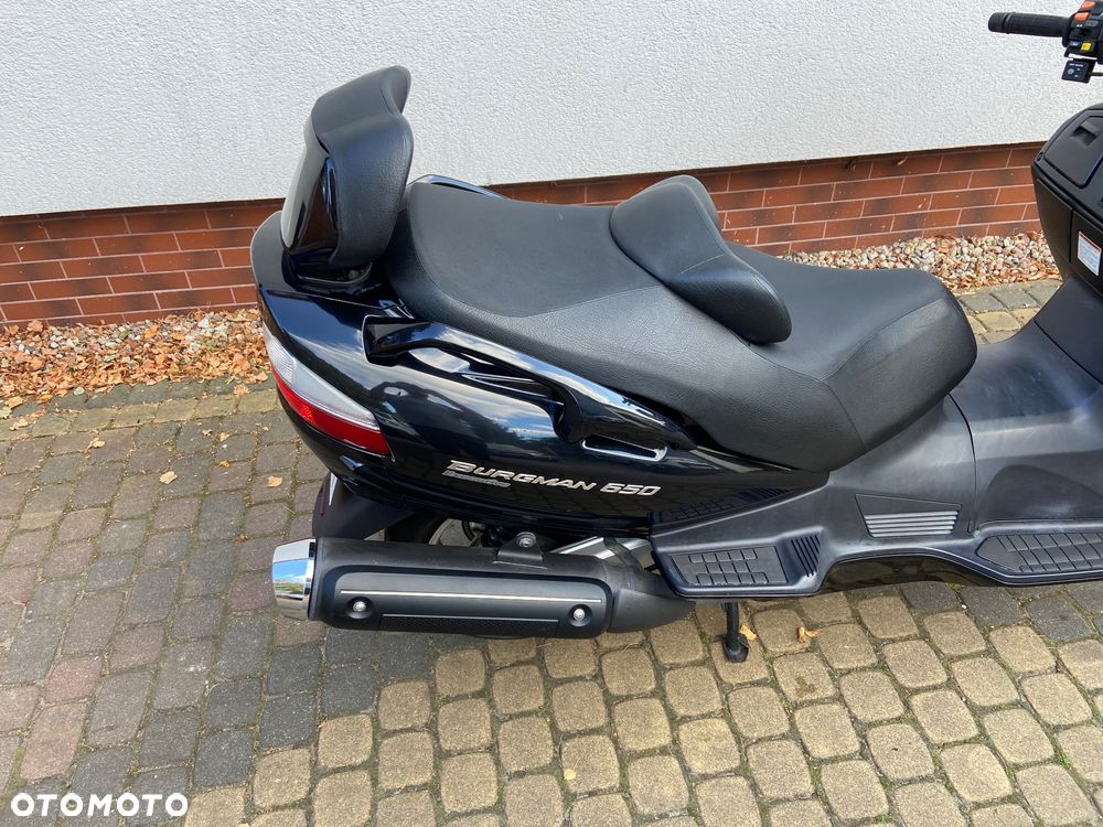 Suzuki Burgman - 13