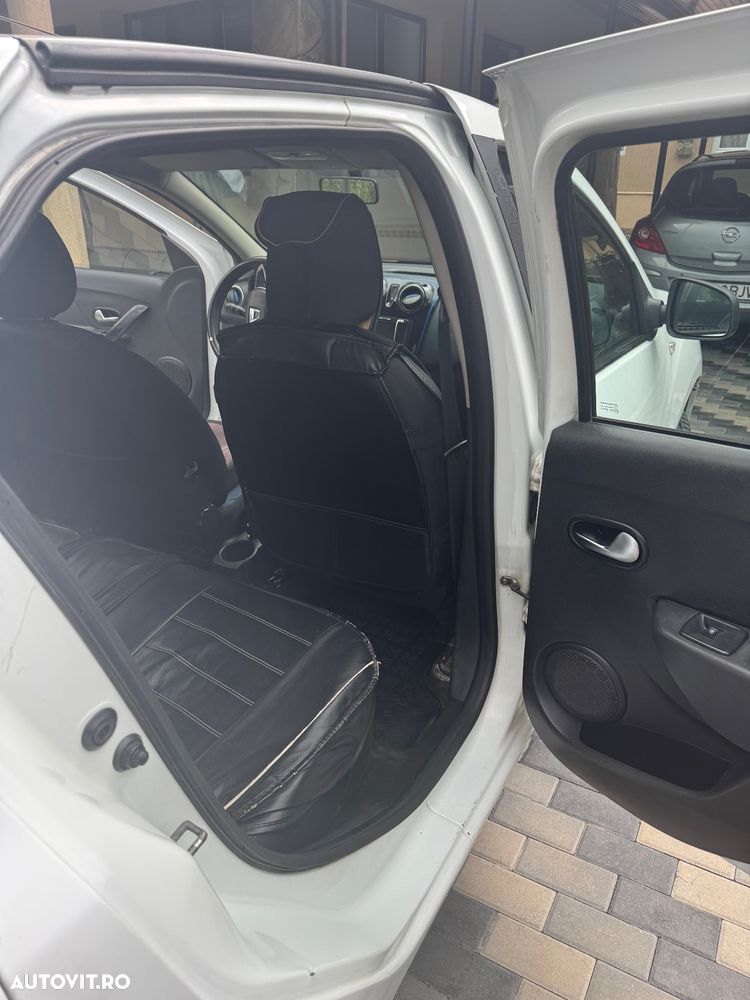 Dacia Logan 1.5 Blue dCi Prestige - 8