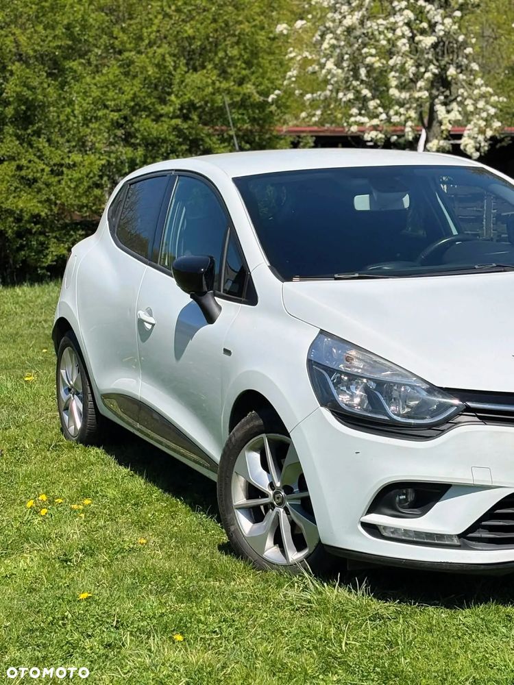 Renault Clio 1.2 16V Limited - 2